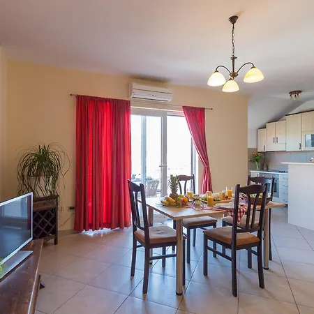 Burum Guest house 3*