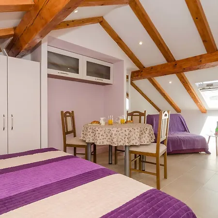 Burum Guest house 3*