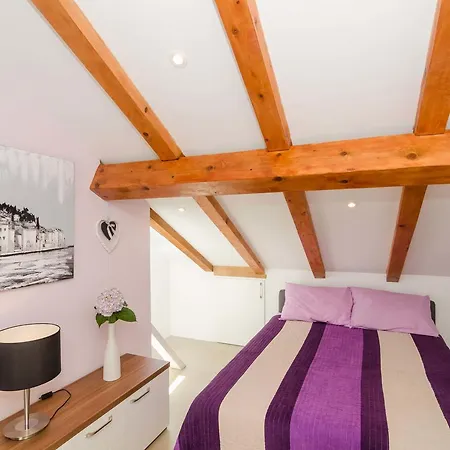 Burum Guest house 3*