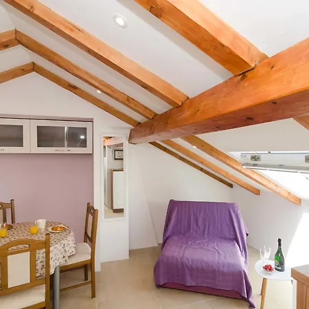 Guest house Burum